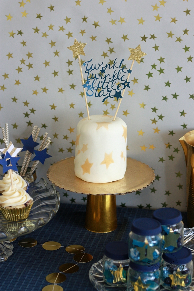 NAVY AND GOLD TWINKLE TWINKLE LITTLE STAR FIRST BIRTHDAY PARTY WITH CRICUT